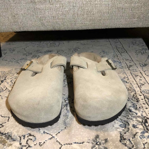 Birkenstock Boston Shearling Clogs in Taupe men’s - Picture 4 of 8